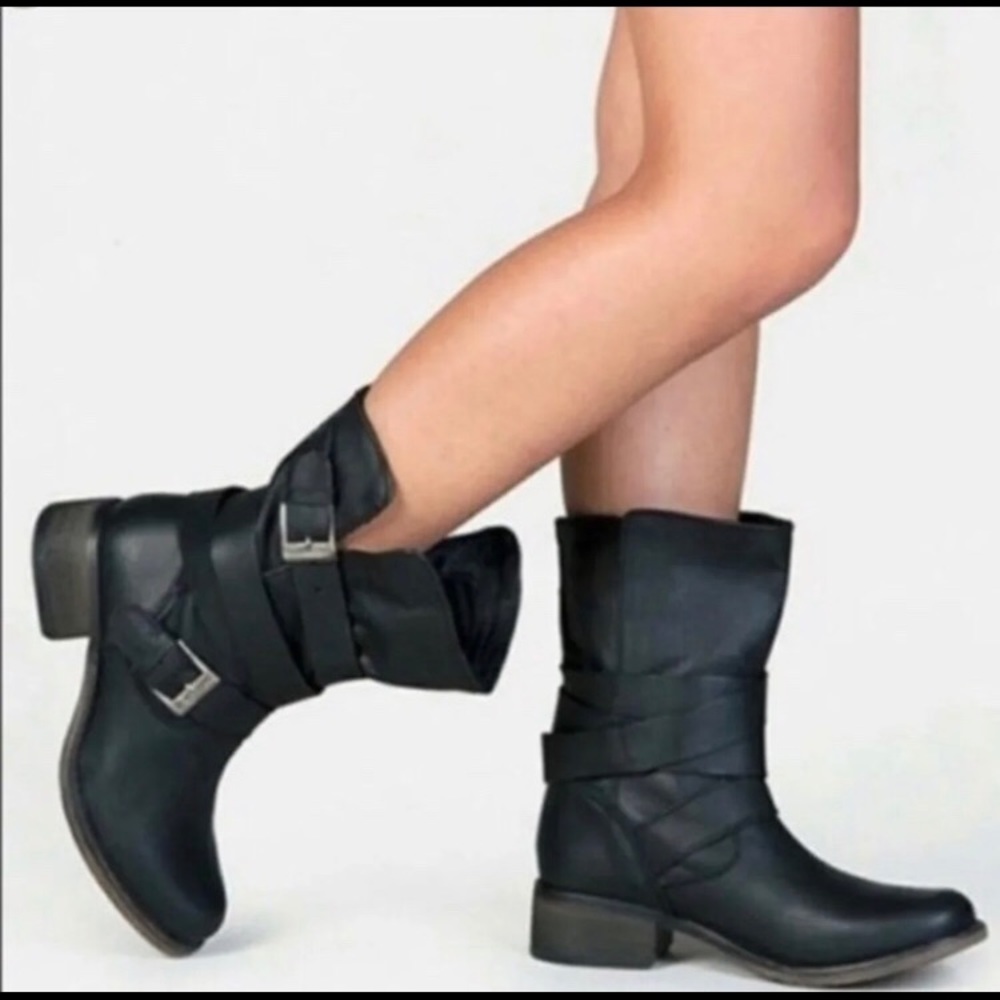 Steve Madden Brewzzer Mid Calf Boots